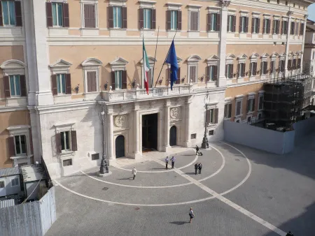 Piazza Montecitorio